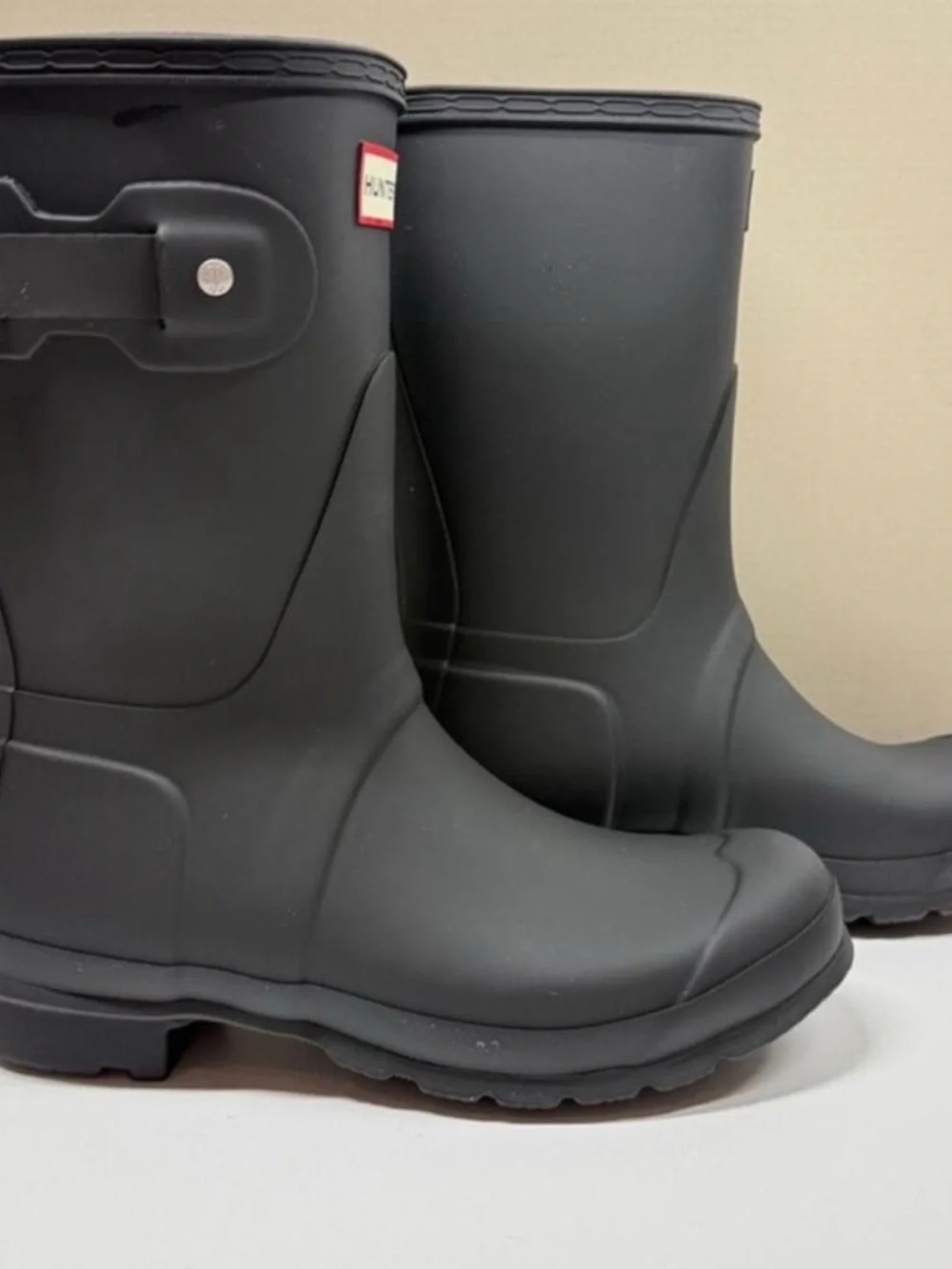 NIB •Hunter Women's Original Short Black Rain Boots Size: 7